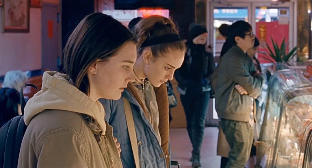 这部场刊榜首的电影,今夜会拿到金熊吗|沙滩鼠|从未_新浪新闻