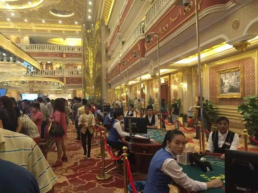 环境,博彩业非常发达,果敢,勐拉,迈扎央有"中缅边境三大赌城"的名号