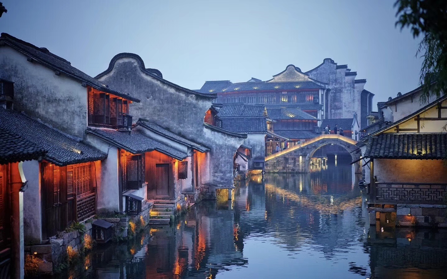 乌镇的灯火阑珊处