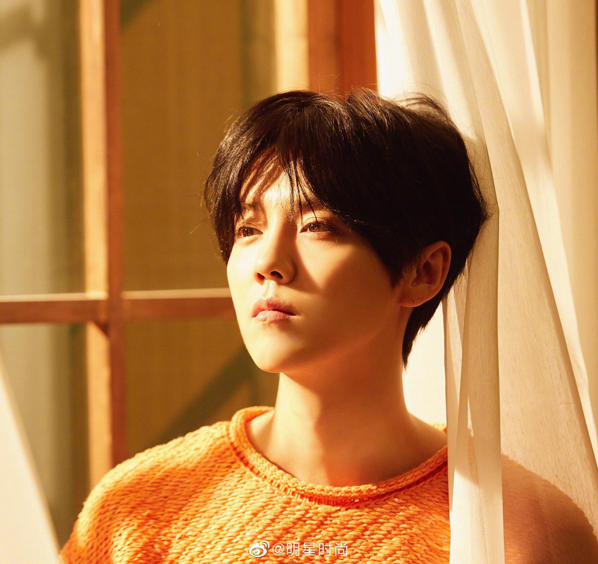 橘子少年鹿晗的新照来袭,你们感受到鹿哥穿透屏幕的少年感了吗