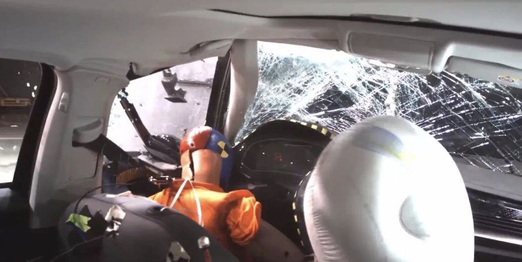 雷克萨斯加价被罚、帕萨特双标翻车，中国消费者还敢随便有信仰吗？