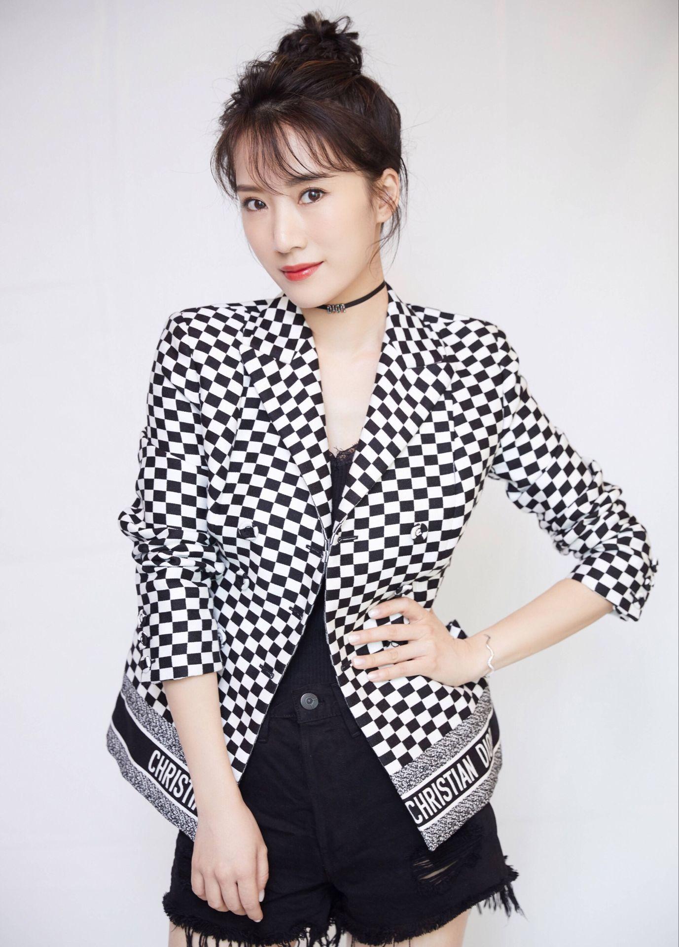 李念穿搭有范儿,2019年你准备好了吗?