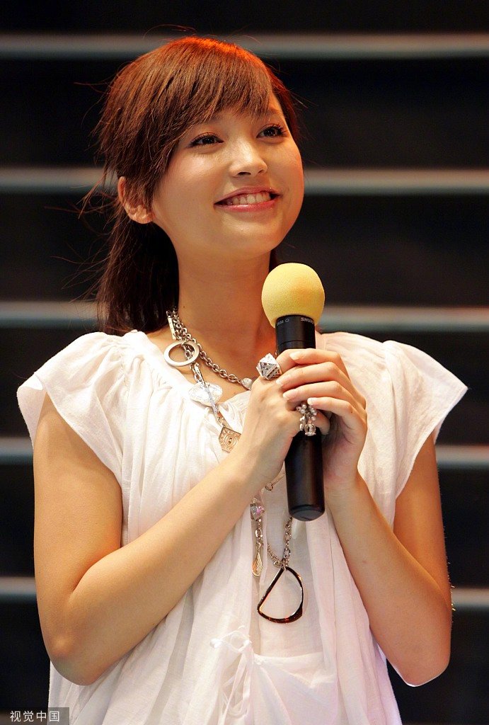 因恨嫁受到关注,特意翻了翻金莎旧照_高清图集_新浪网