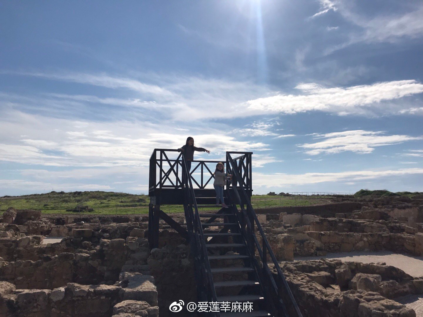 闹市区走路十分钟就到了帕福斯考古遗址公园 闹市区走路十分钟就到了帕福斯考古遗址公园