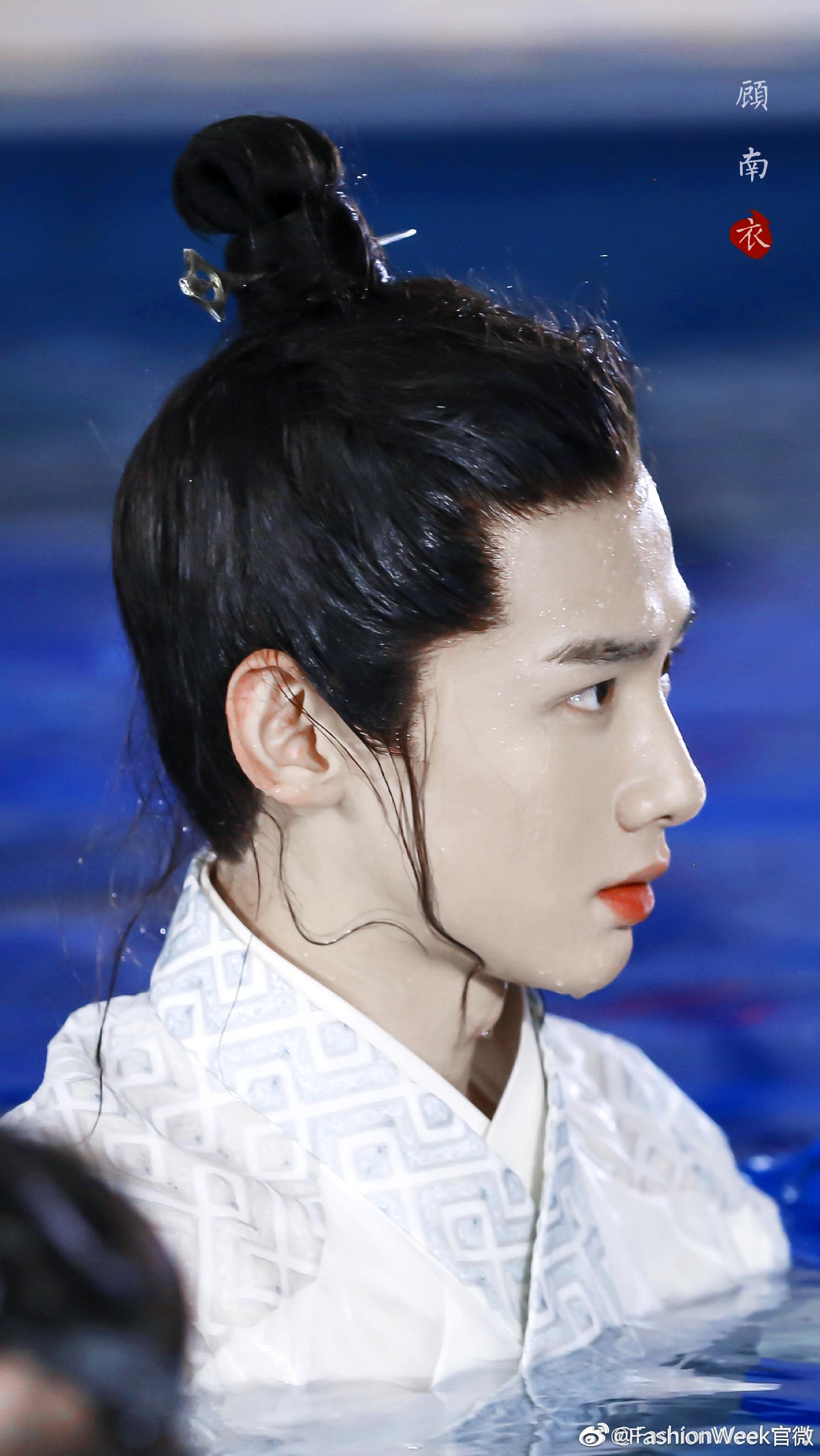 白敬亭x天盛长歌顾南衣的湿发侧颜好绝7878