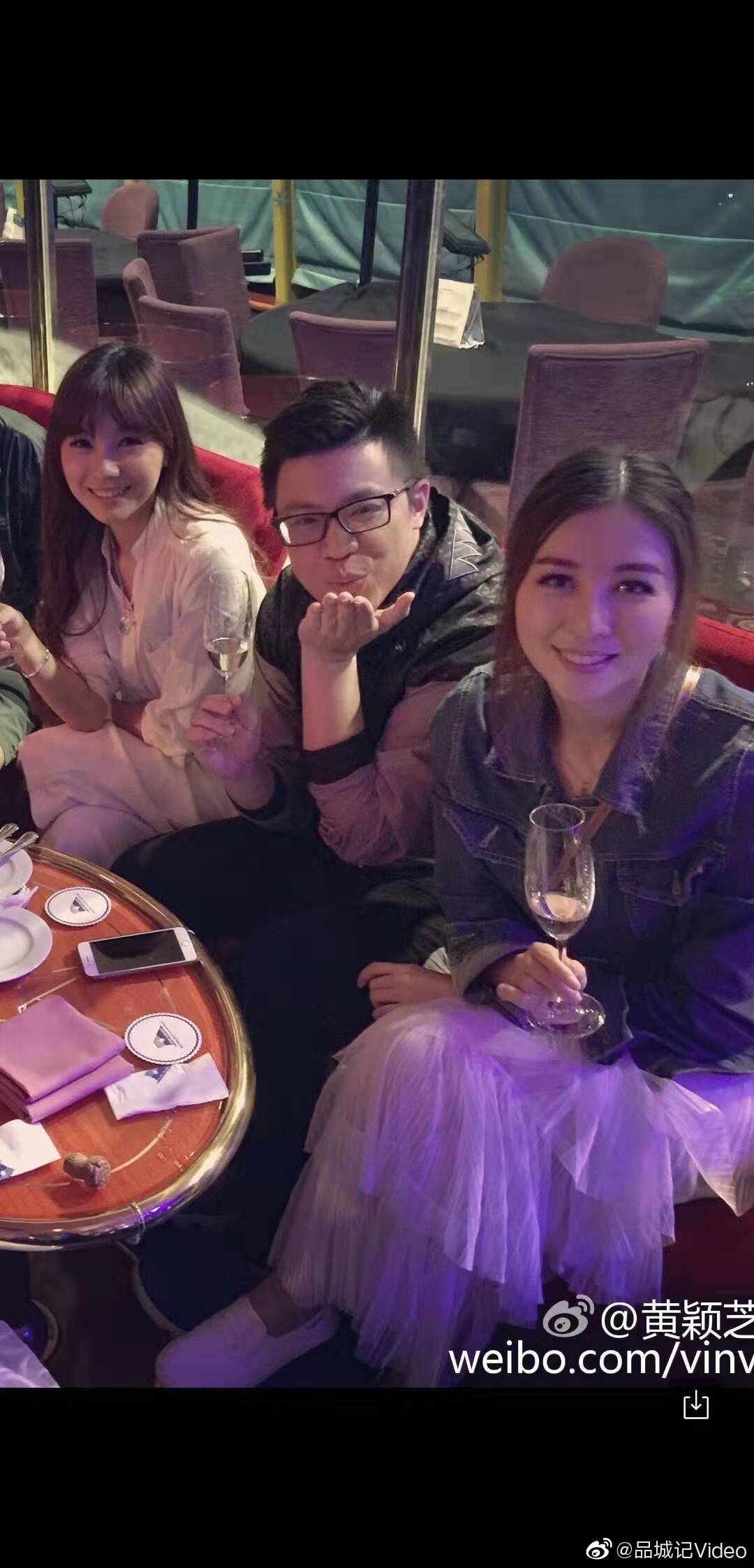 自从昨天的vinvin姐出现以后办公室的女痴汉们又疯了嘉升吃醋了