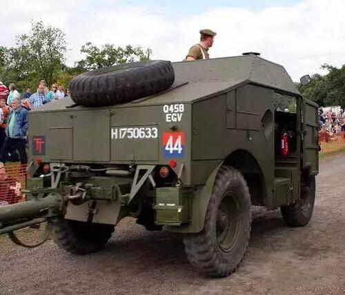 回看英帝萌丑的二战火炮牵引车