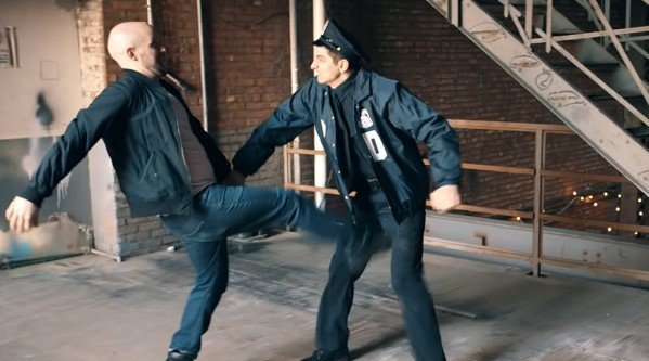 短片史上最狠狼人职业里克丹尼尔斯一名踢蛋特技演员他已经连续八年