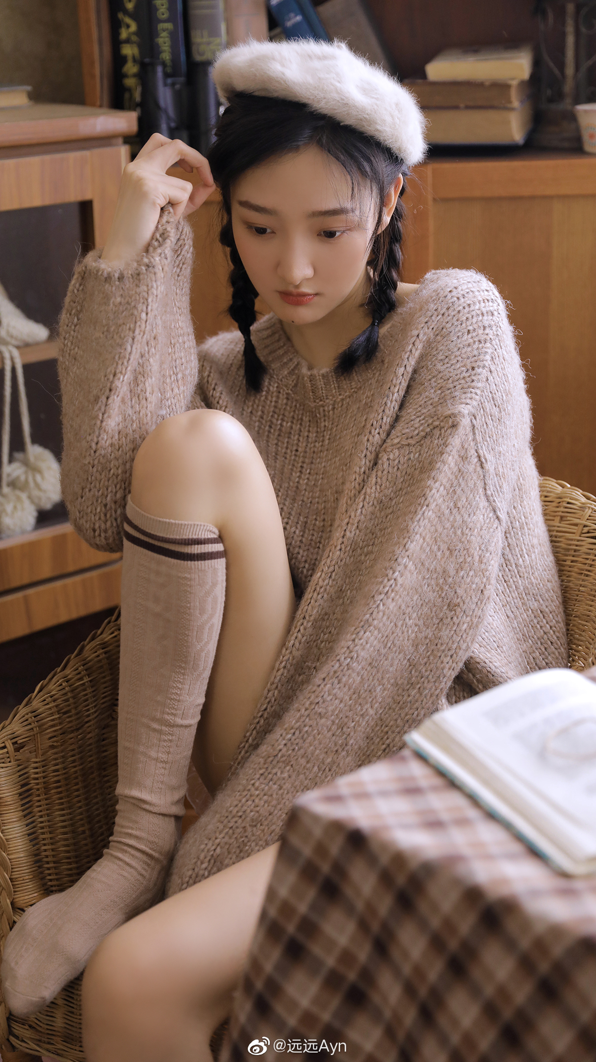 巧克力女孩 @李羽桐lyt 939394957515 9