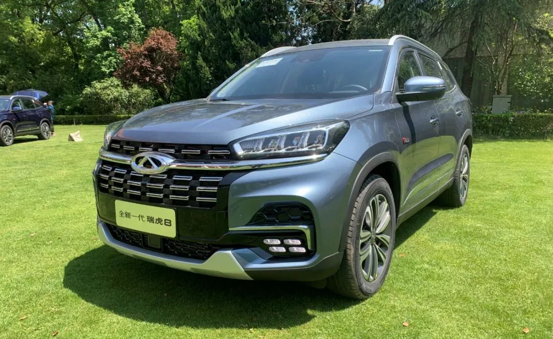 内饰豪华升级16tgdi7dct全新一代瑞虎8明日开启预售