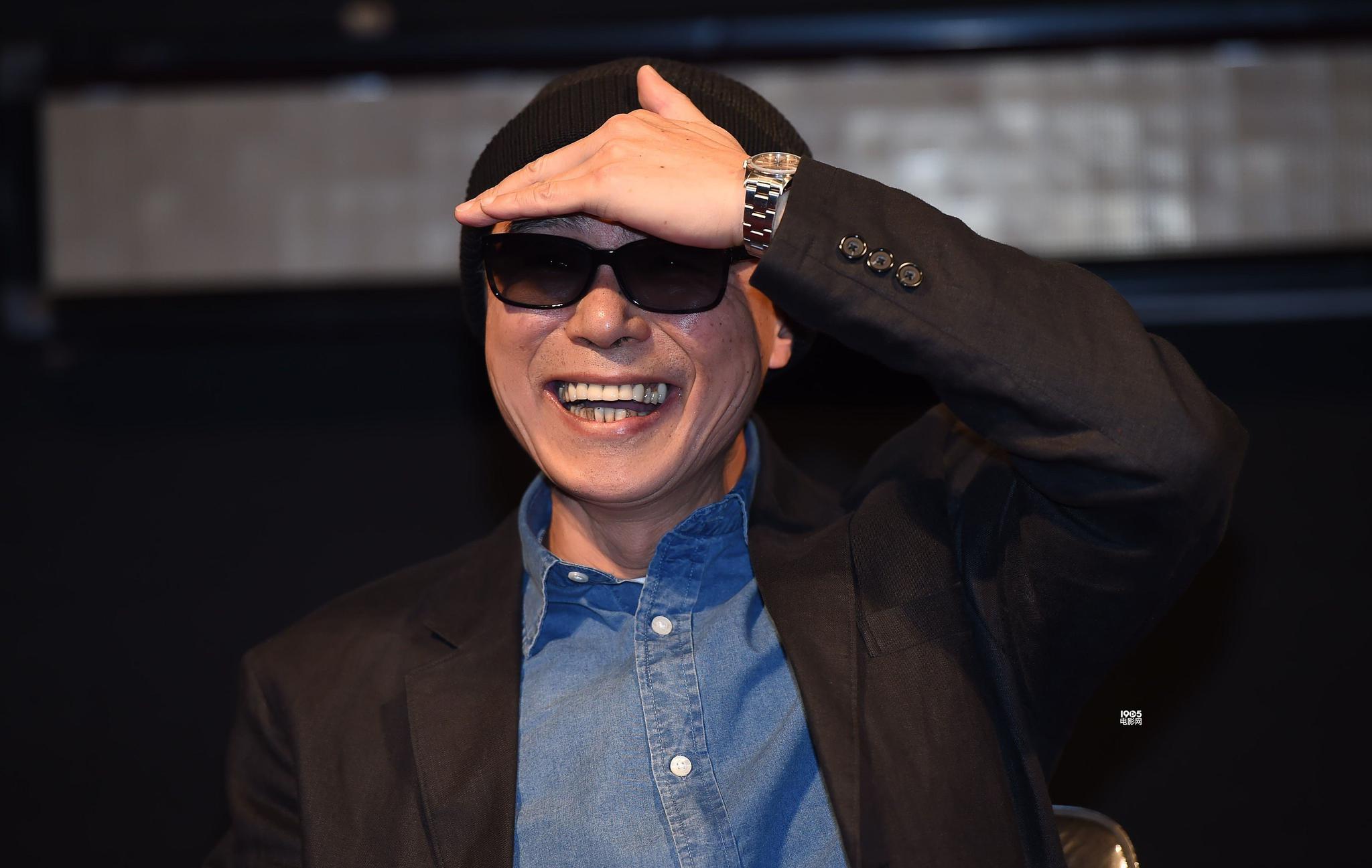 都在聊跨年演唱会,我却想聊聊林岭东