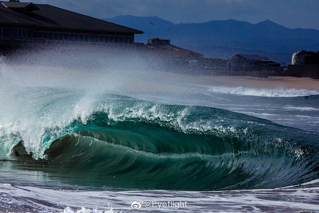 想和你去看海,有汹涌的浪潮和澎湃的心跳.sammy garcia