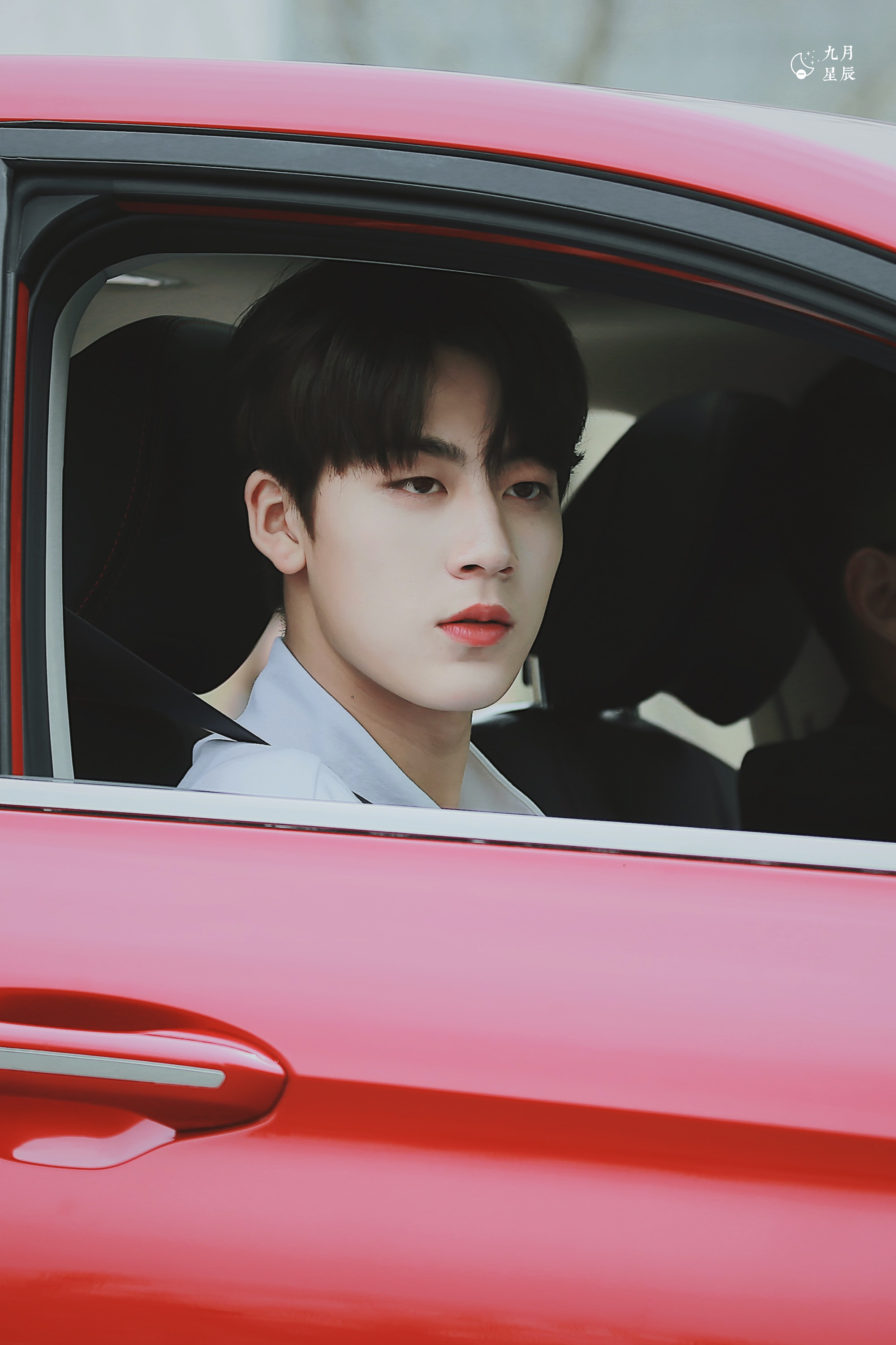 中的任世豪和肖凯中还挺帅的.侧颜无敌,有人喜欢这种吗?cr.logo