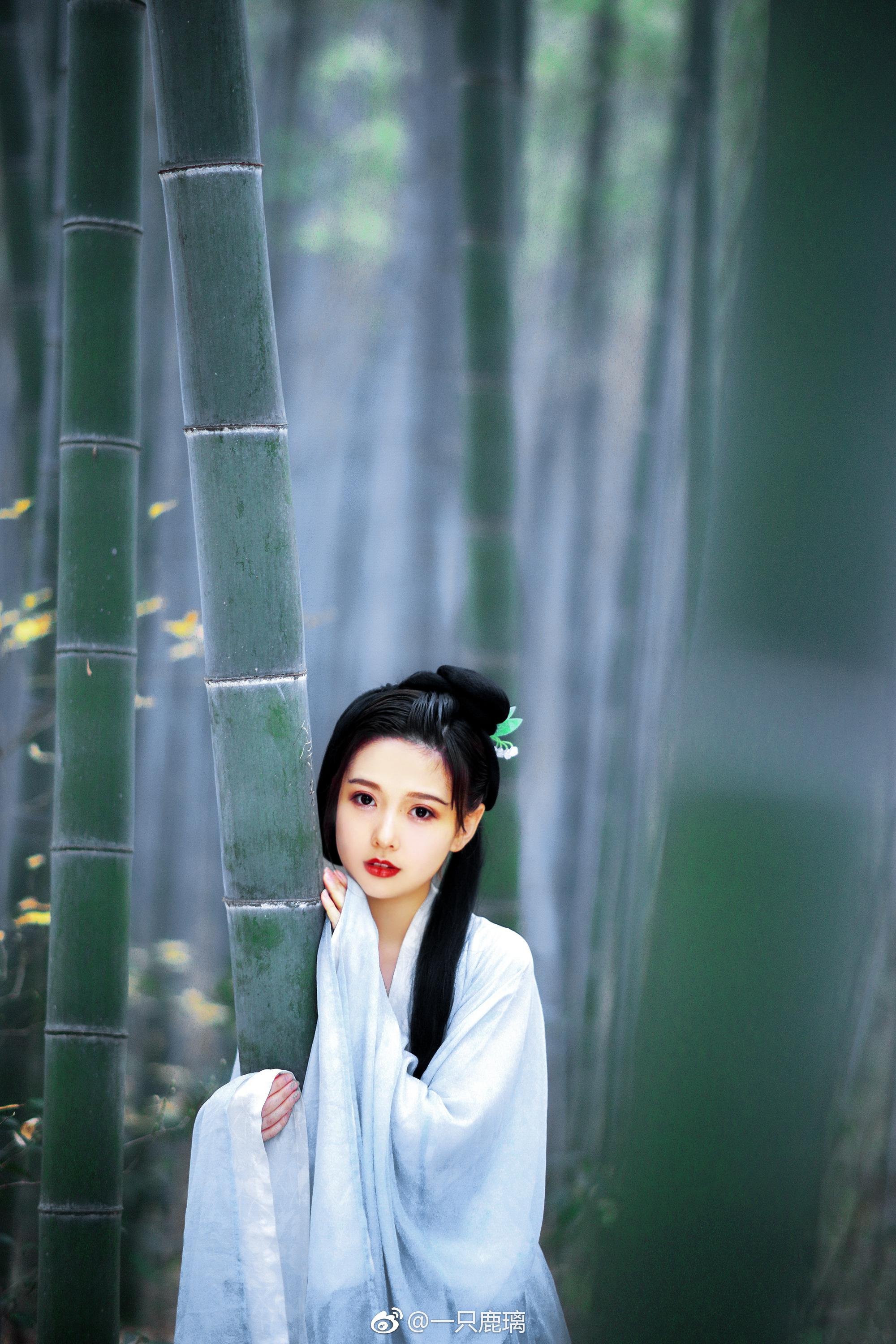 所爱隔山海望爱却步一只鹿璃0202出镜钟曼菲zmf