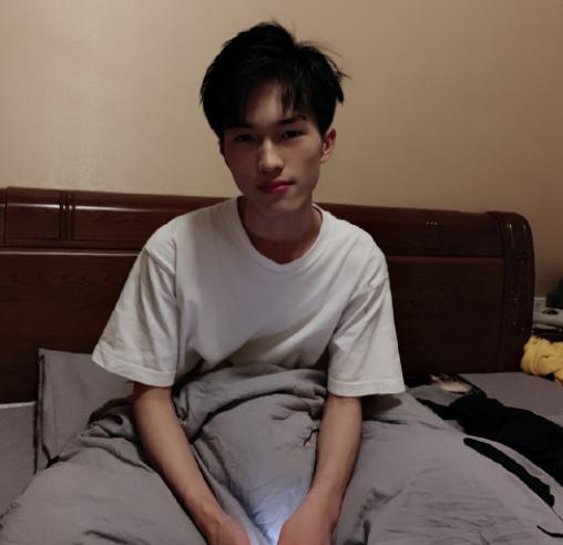 难言自嘲bug体质,刺激战场中表演上天入海,阵亡的很凄凉!