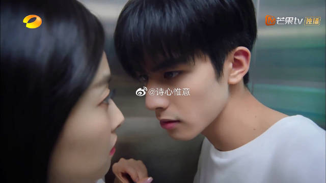 影视剧中甜到炸裂的年下恋,谁不想要一只又a又苏的小狼狗呢?