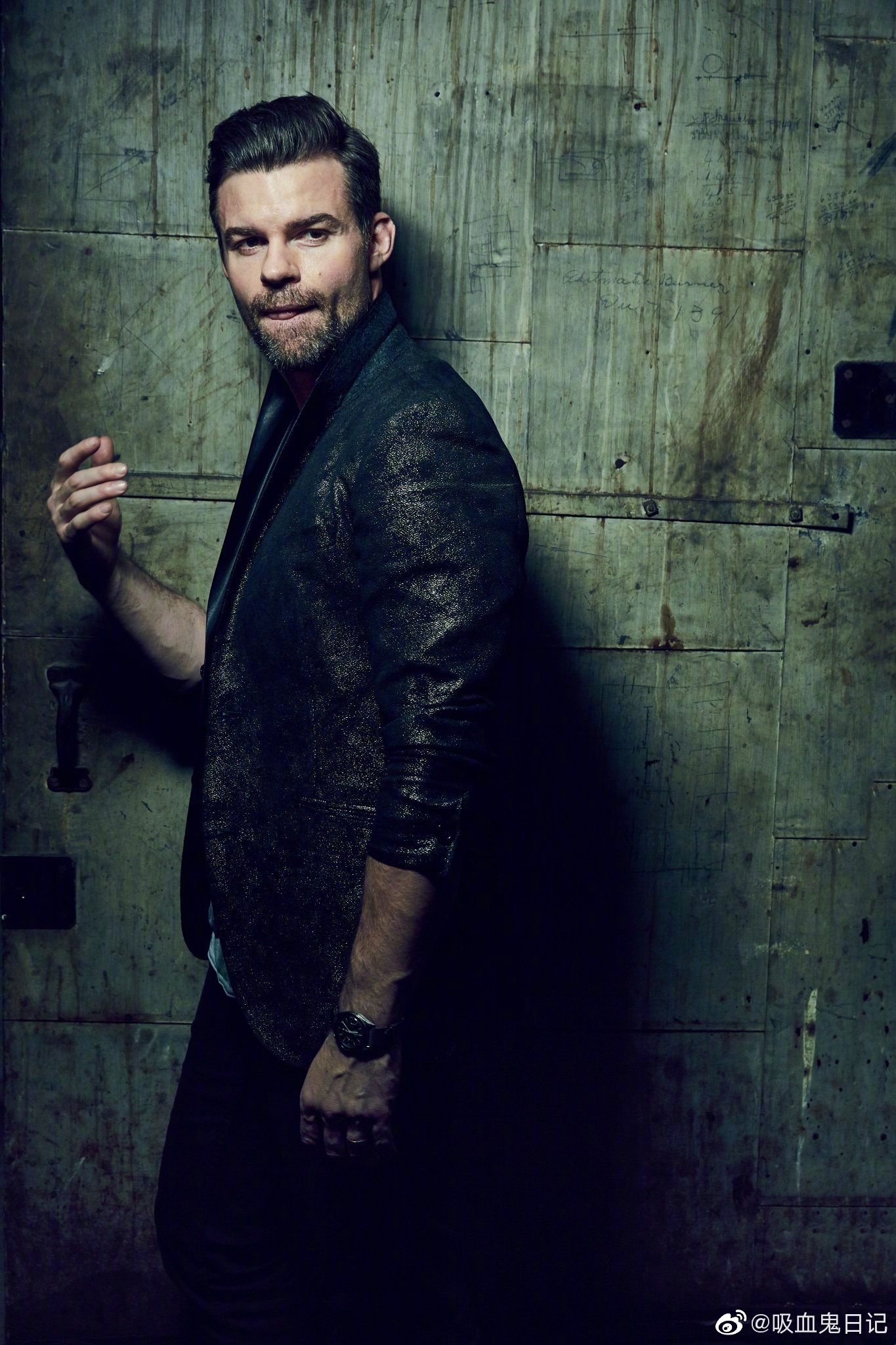 《》男主角 daniel gillies《prune》杂志写真!野性绅士帅气