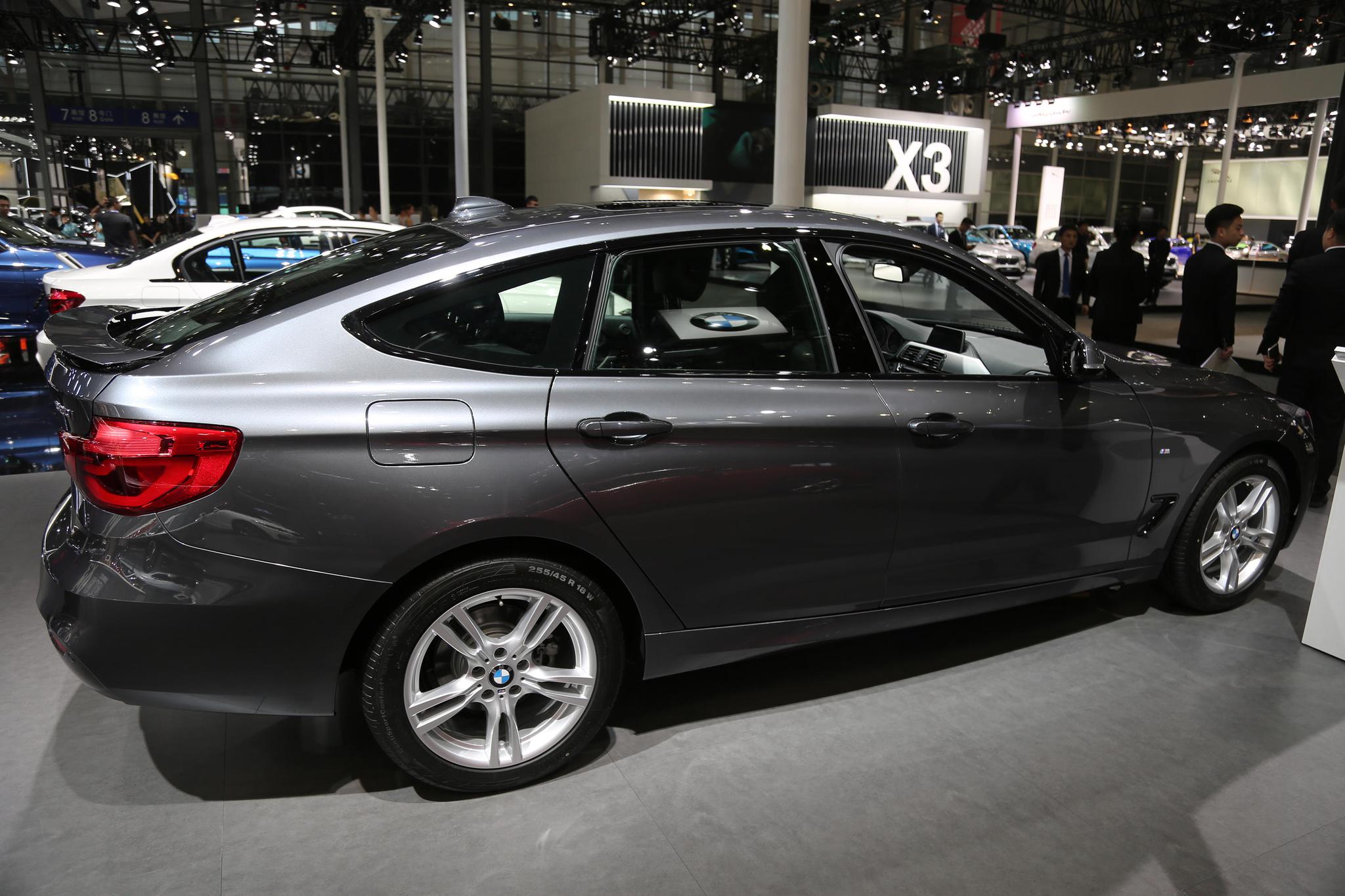 宝马bmw 3系gt,40万级别运动型轿跑车,车展实拍!