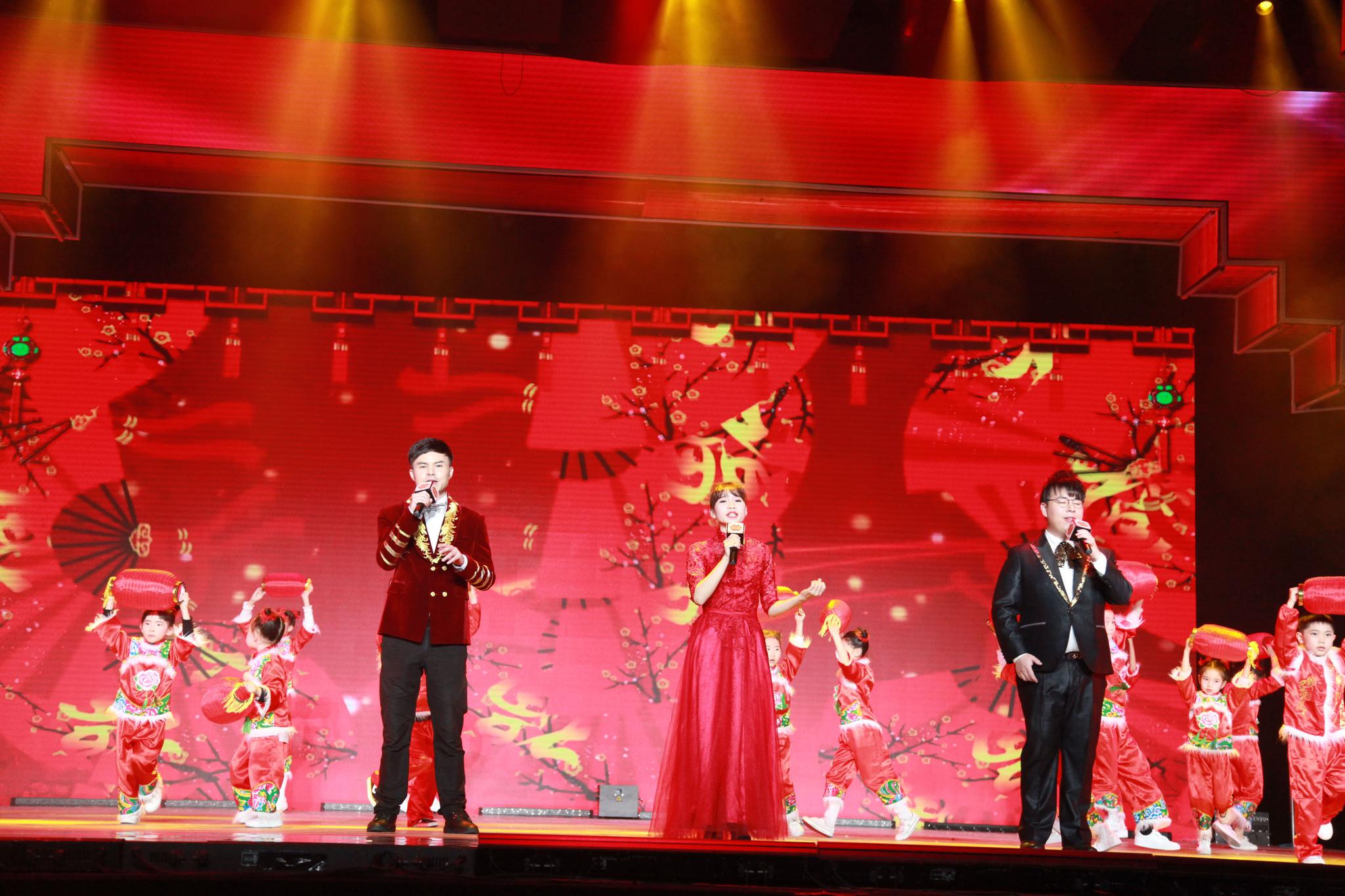 过年啦|侗家儿女爱唱歌|春晚_新浪网