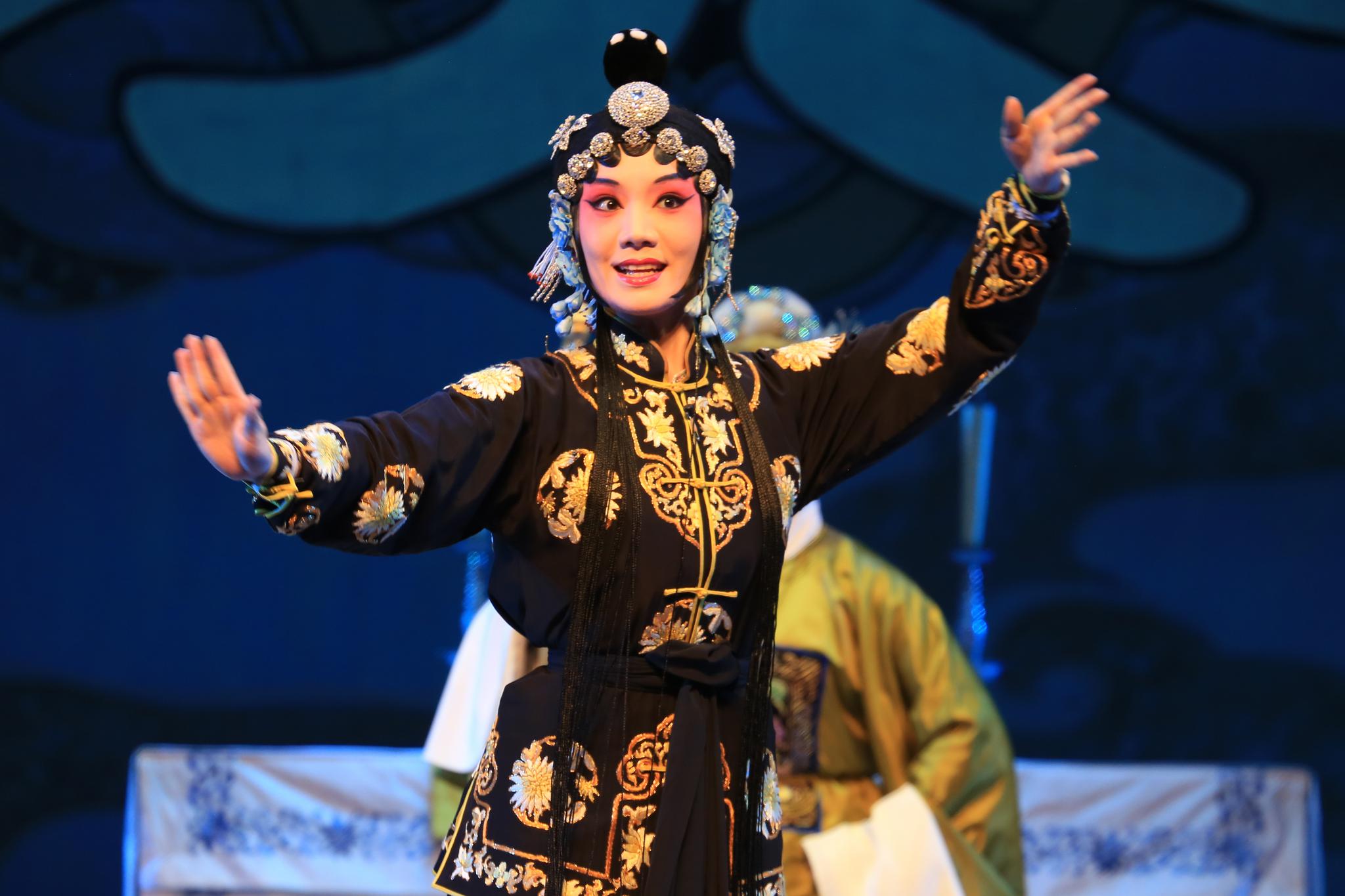 扬剧·百岁挂帅(八)一组 杨七娘(杨七郎之妻) 舞台特写扬剧研究所 陈