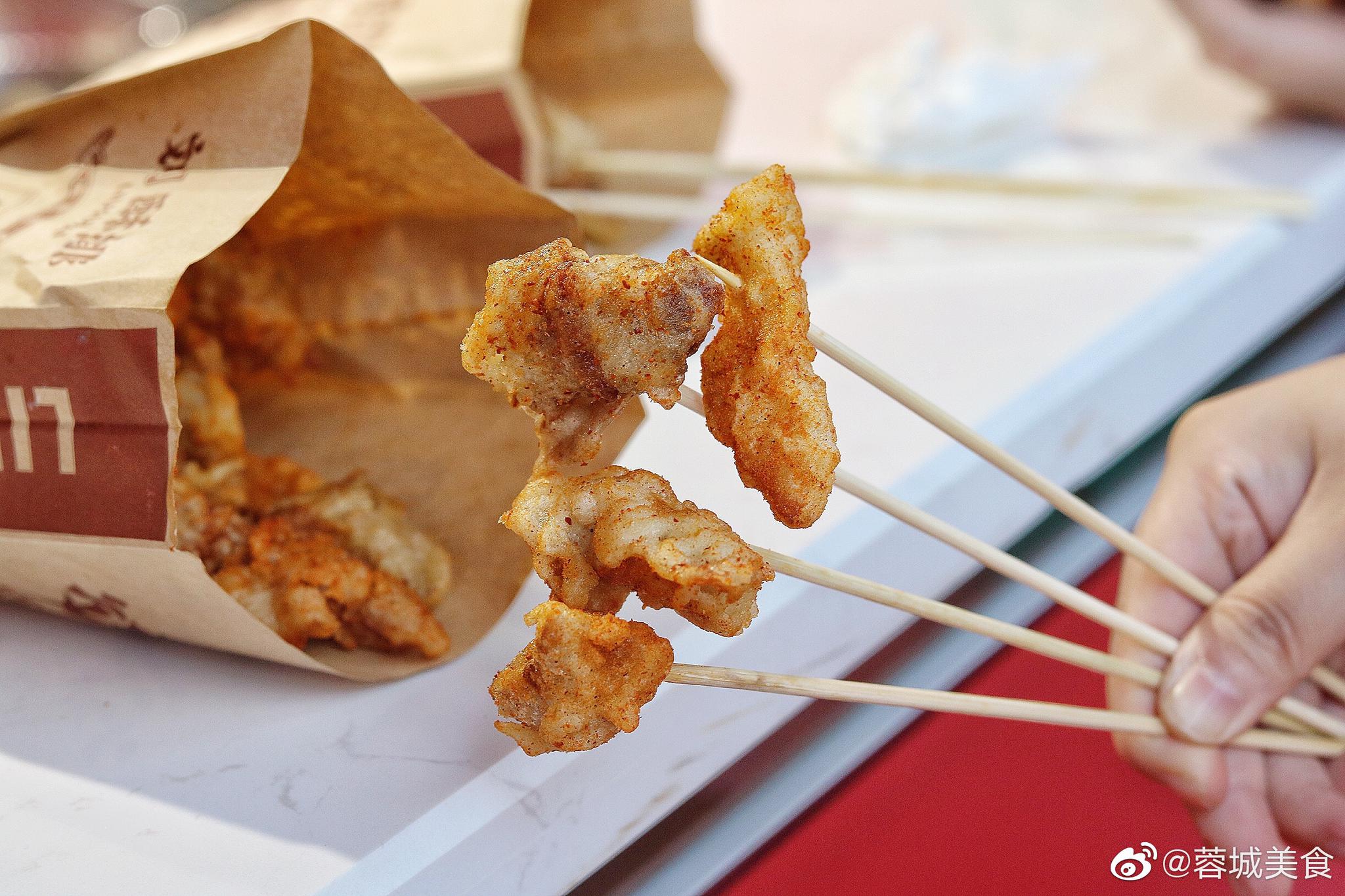 招牌香酥排骨外酥里嫩,超级脆|太古|香酥排骨|特色小吃_新浪新闻