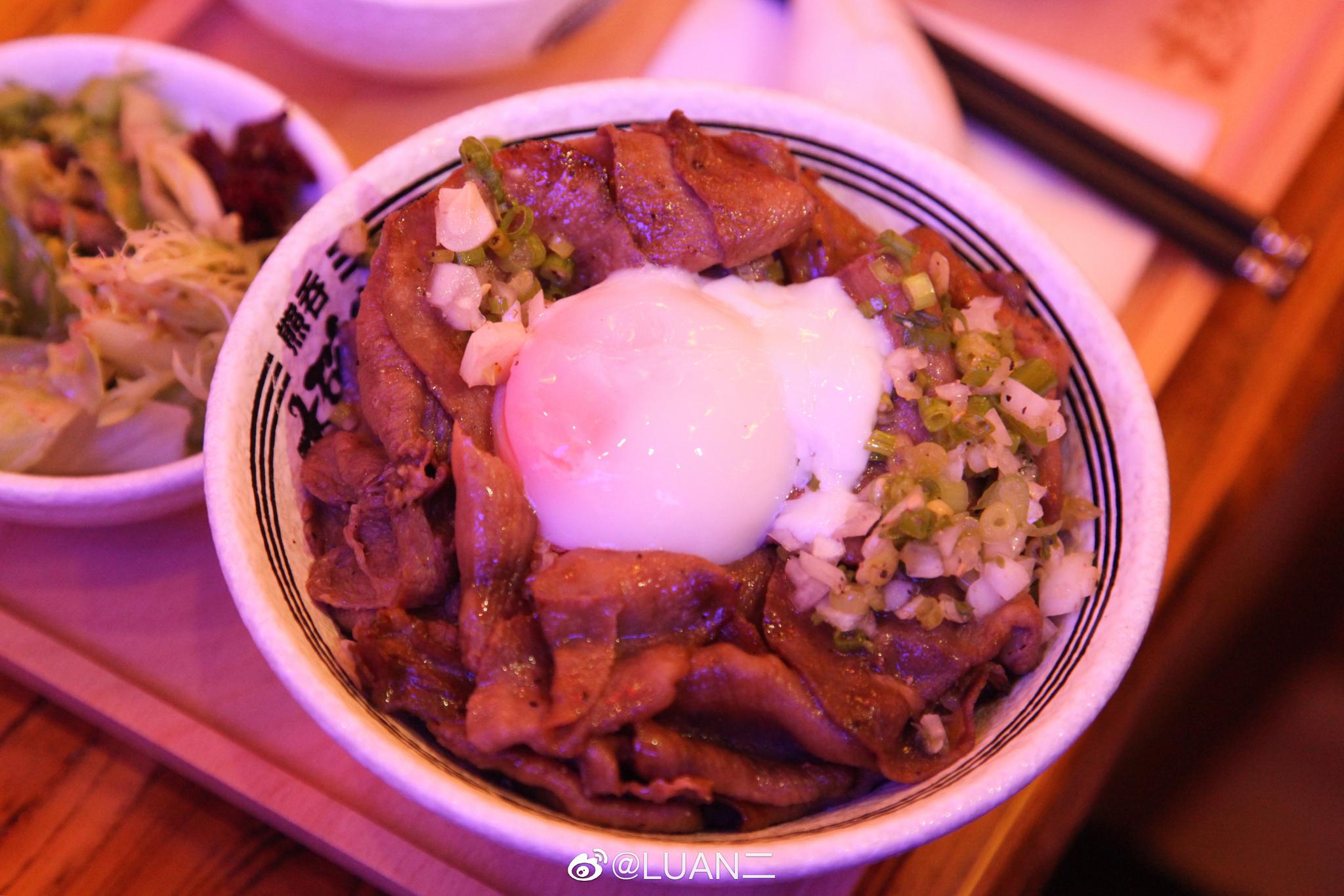 大碗丼全新旗舰店61熊吞大碗丼济南恒隆广场6楼即将揭幕大碗丼一向