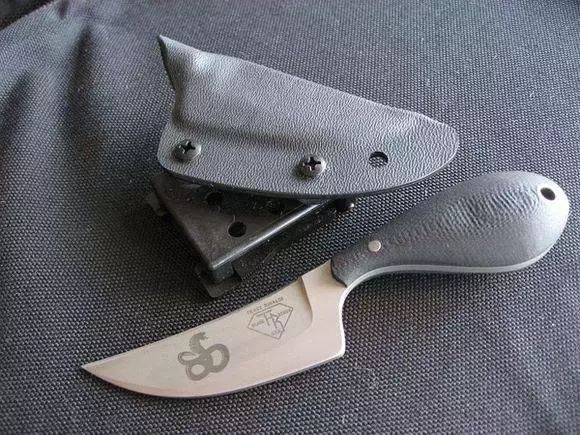 你所不知道的毒牙费尔贝恩塞克斯格斗刀