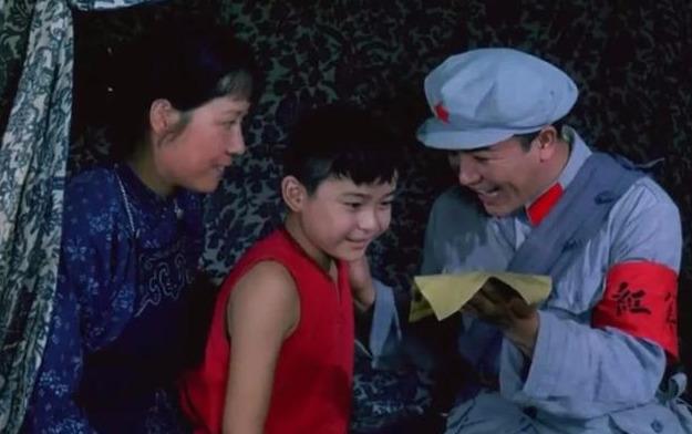 一部45年来再无导演翻拍的电影|粮食|潘冬子|胡汉三_新浪新闻