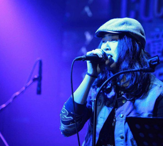 正文            大学毕业后张姝并未和其他同学一样当一名律师,而是