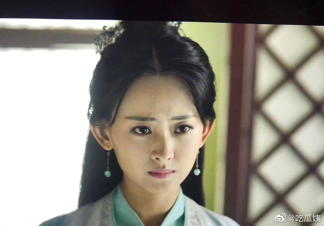 网友说《庆余年》沈重妹妹眼睛像杨幂,下半张脸像赵丽颖