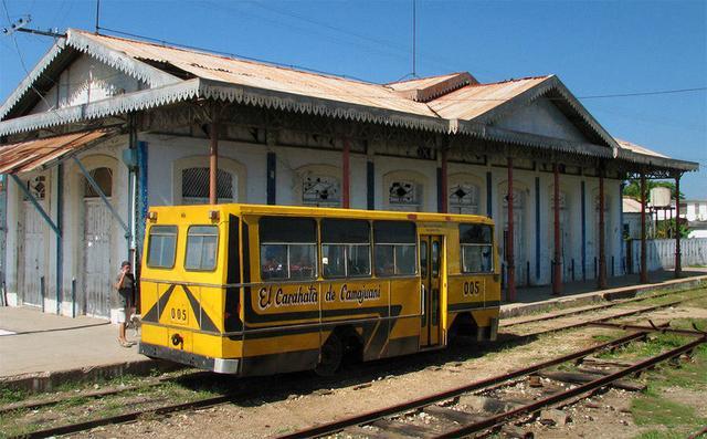 世界上千奇百怪的公交车，每一辆都想坐