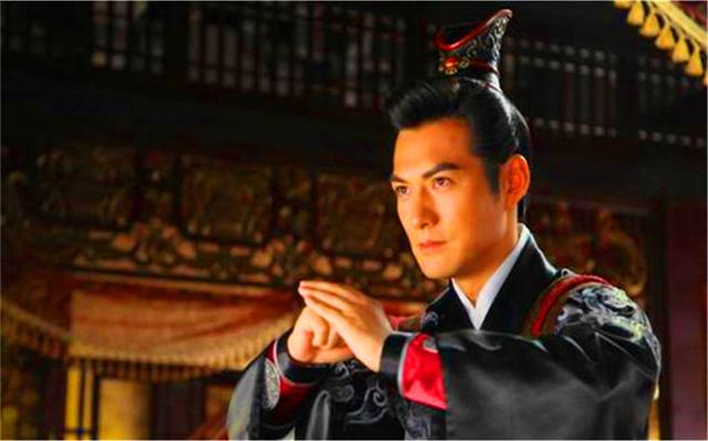 在塑造李世民明君形象的同时,不断抹黑大唐的首位太子李建成