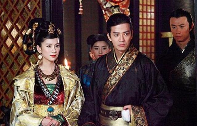 而在国家灭亡之时,窦皇后一个女子,却说:"只恨我