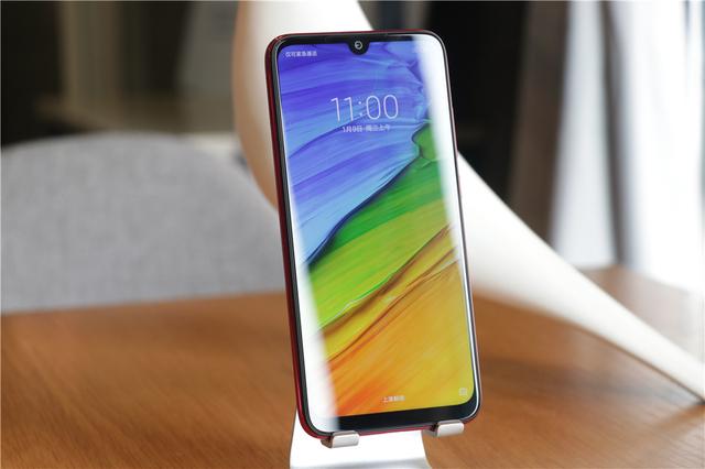 红米note7上市发布不到半个月时间就让卢伟冰雷军频繁挠头