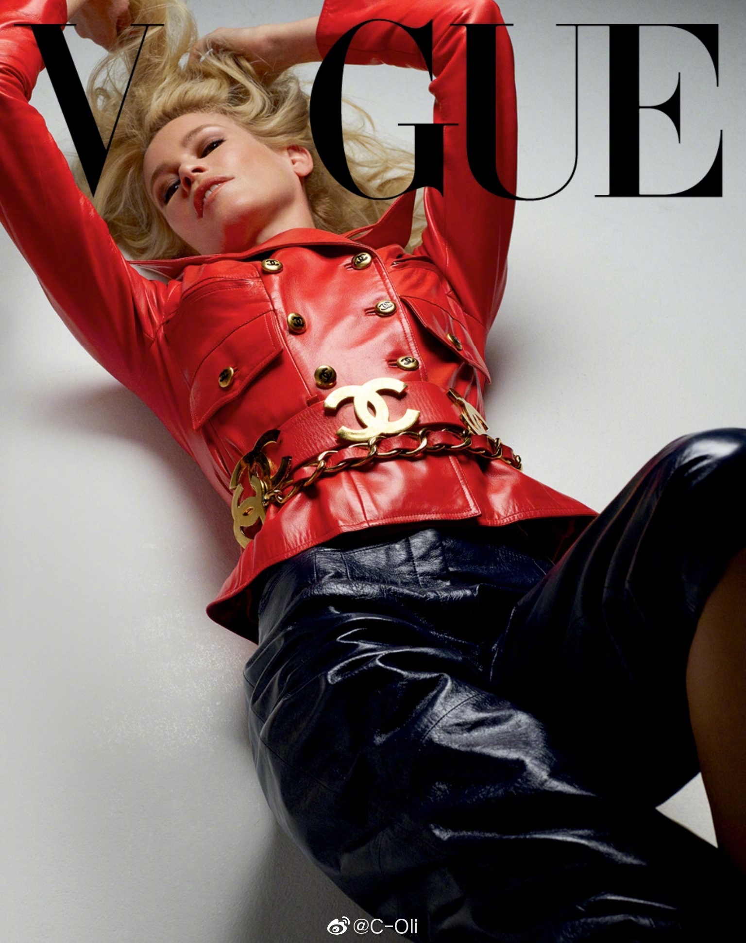 Vogue Russia Jan. 2020_新浪新闻