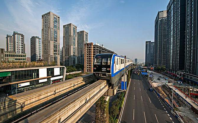 中国地铁最"难修"的城市,如今却成西部地铁第一城