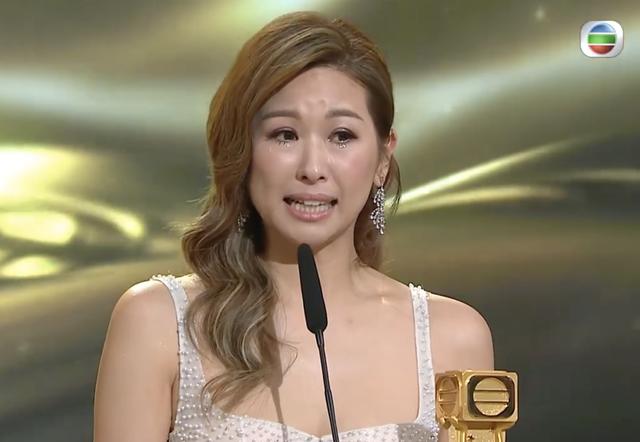 37岁赵希洛夺tvb最佳女配泣不成声出身富贵却放弃家业甘做演员