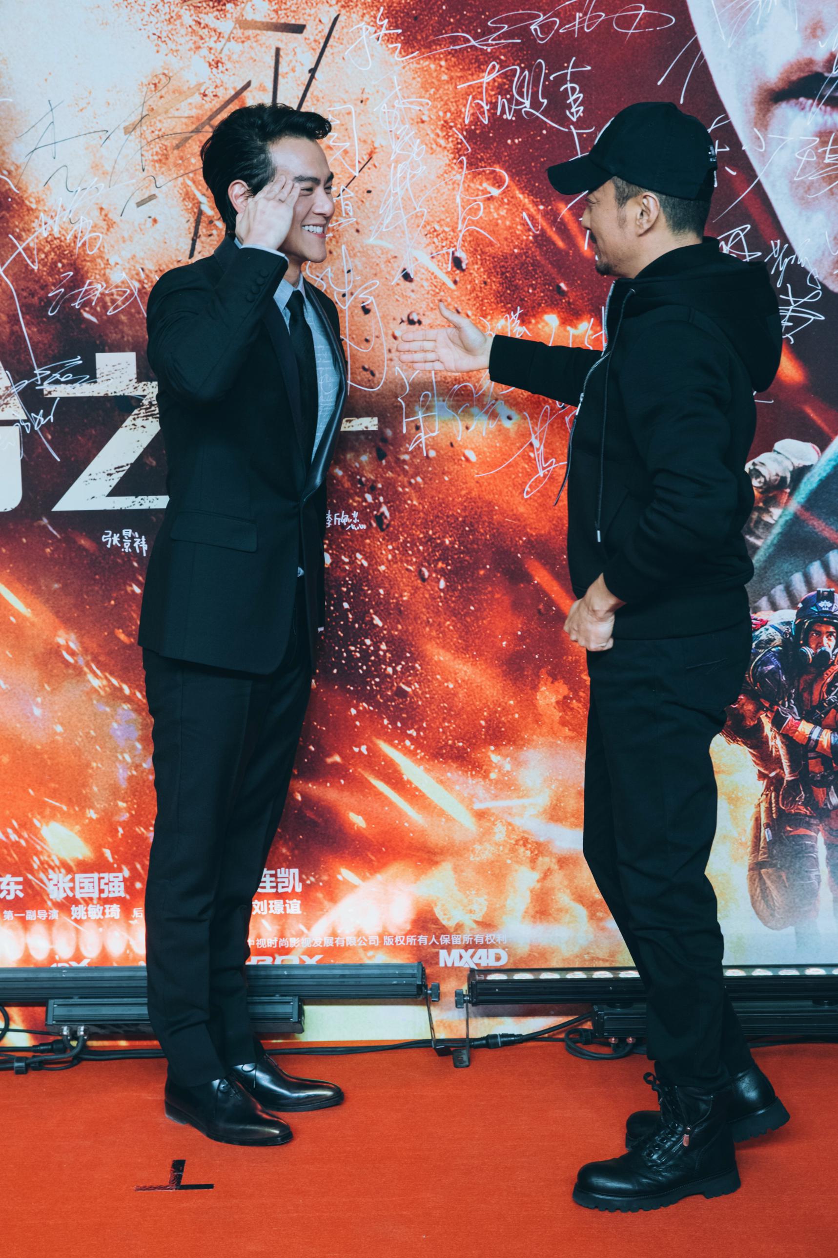 当"高队"遇上"高队"~英雄的接力赛,传递信仰,责任与勇气