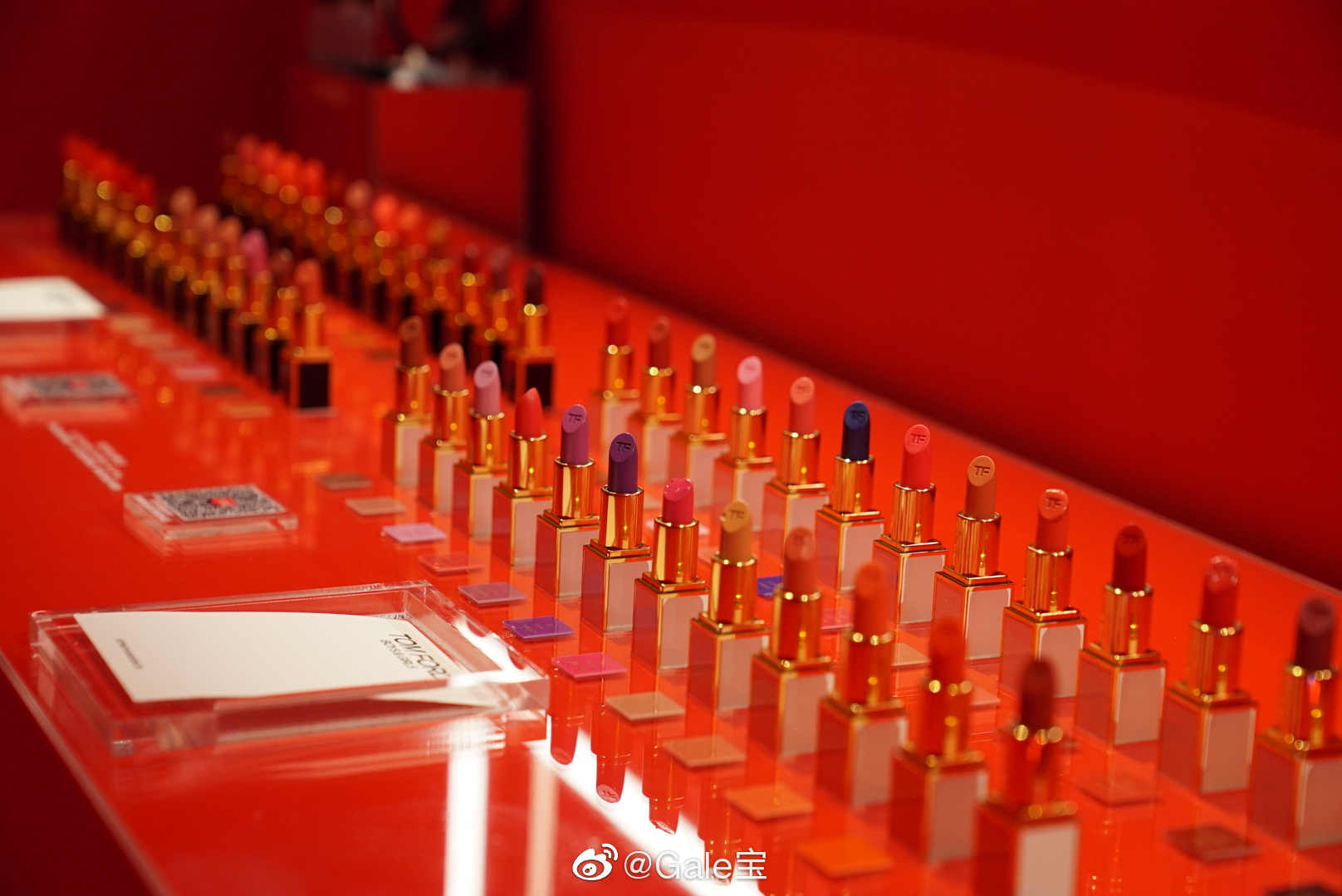 好多人tomford入驻天猫旗舰店