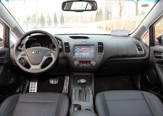 外观时尚内饰豪华悦达起亚k3这款小型suv满满都是吸引力