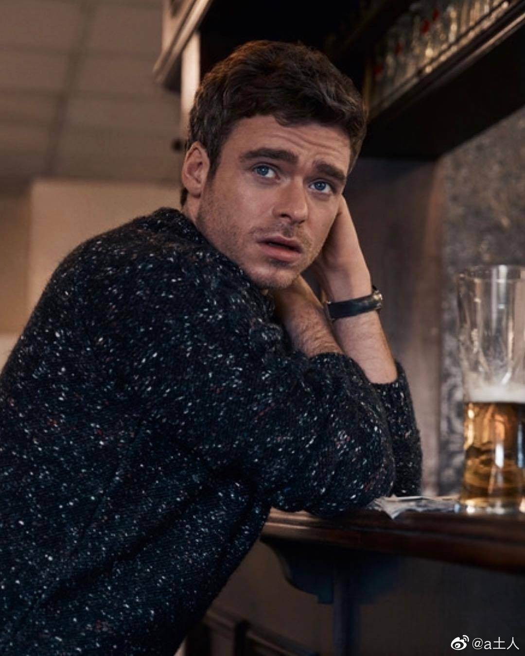 少狼主/小保镖发了一组the jackal magazine的硬照美图