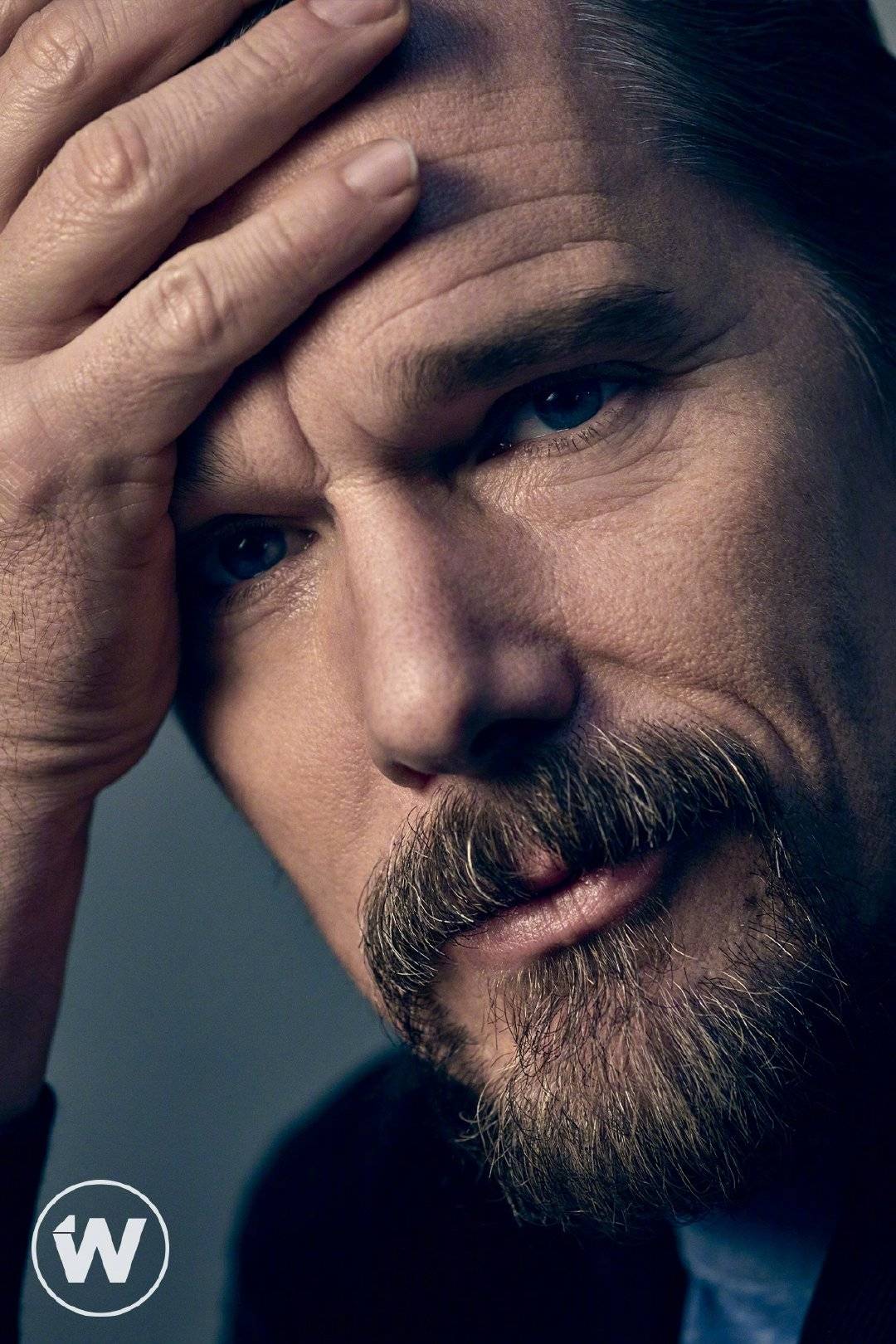 凭借第一归正会强势演技更新的伊桑霍克