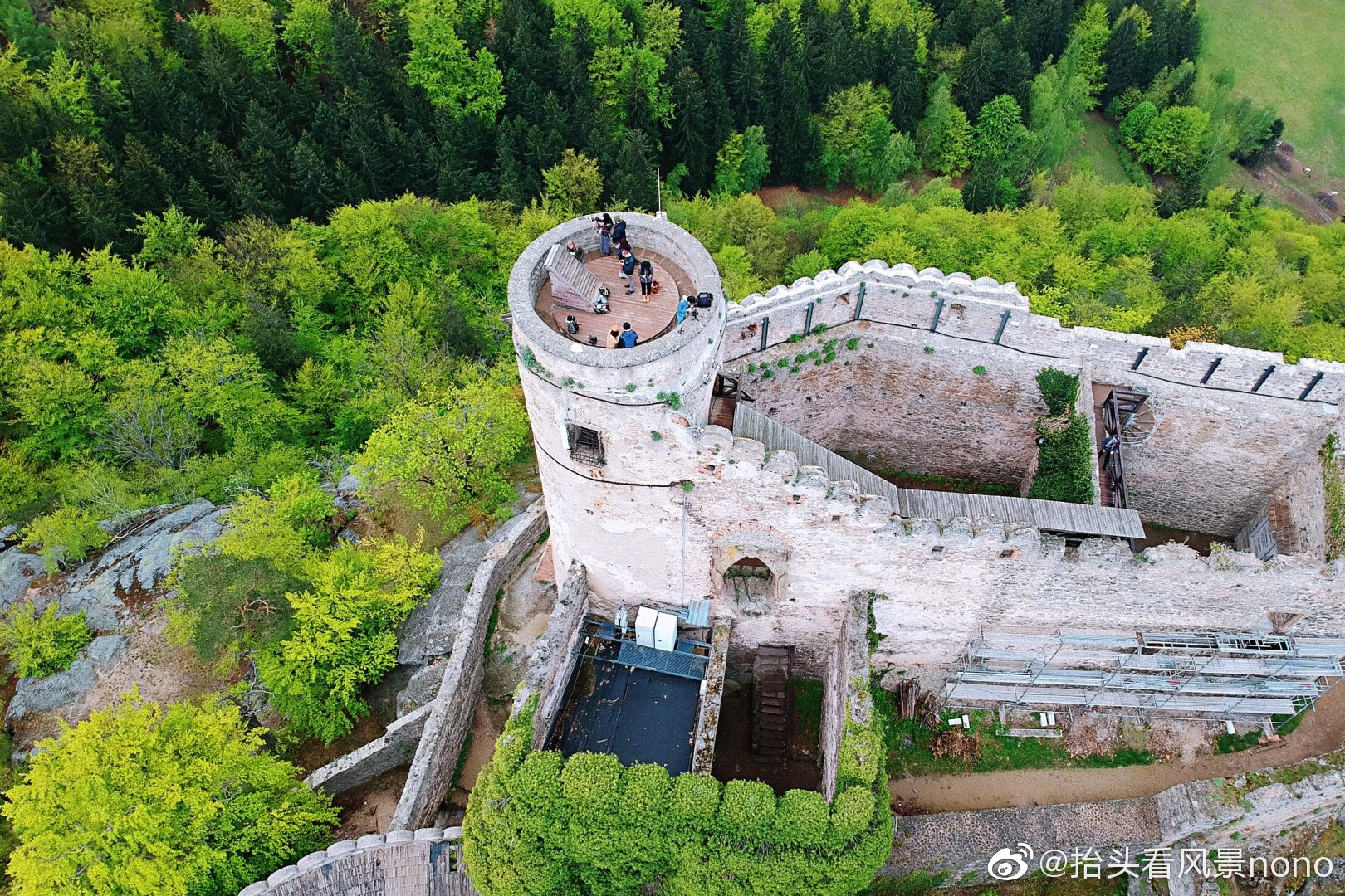 波兰有很多特色鲜明的城堡|克山|军事要塞|乔伊_新浪新闻