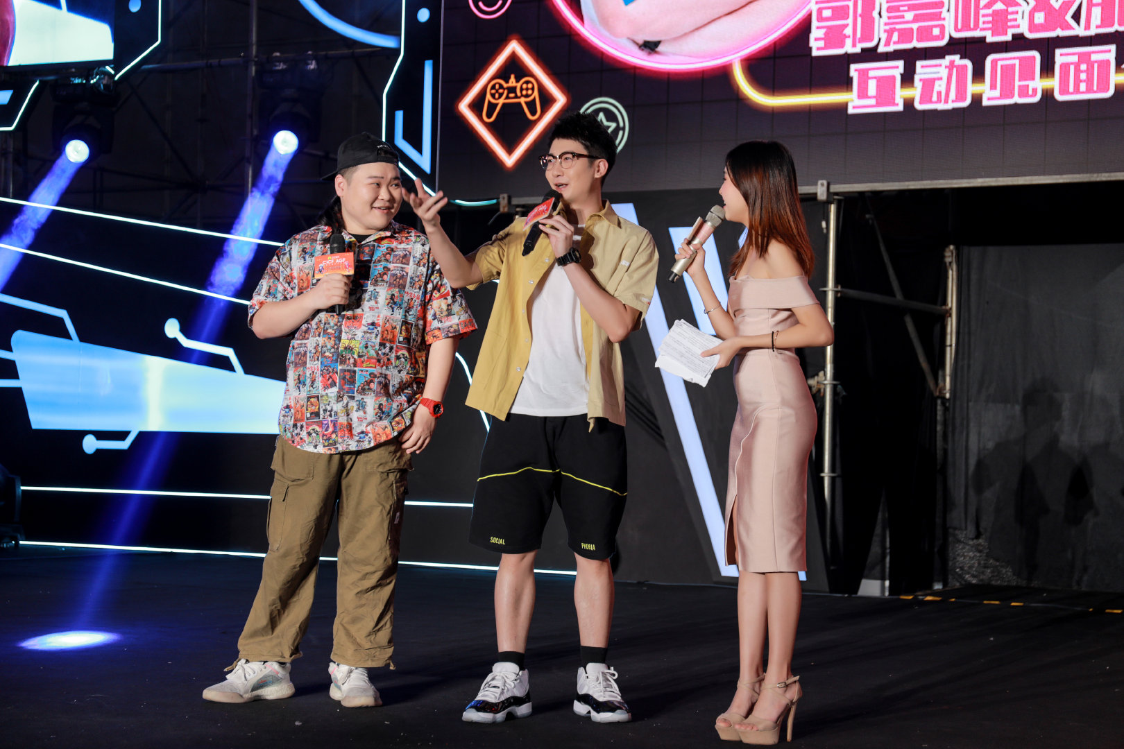 agf玩出名堂游戏博览会 广州动漫|肥龙|嘉峰|漫画节_新浪网