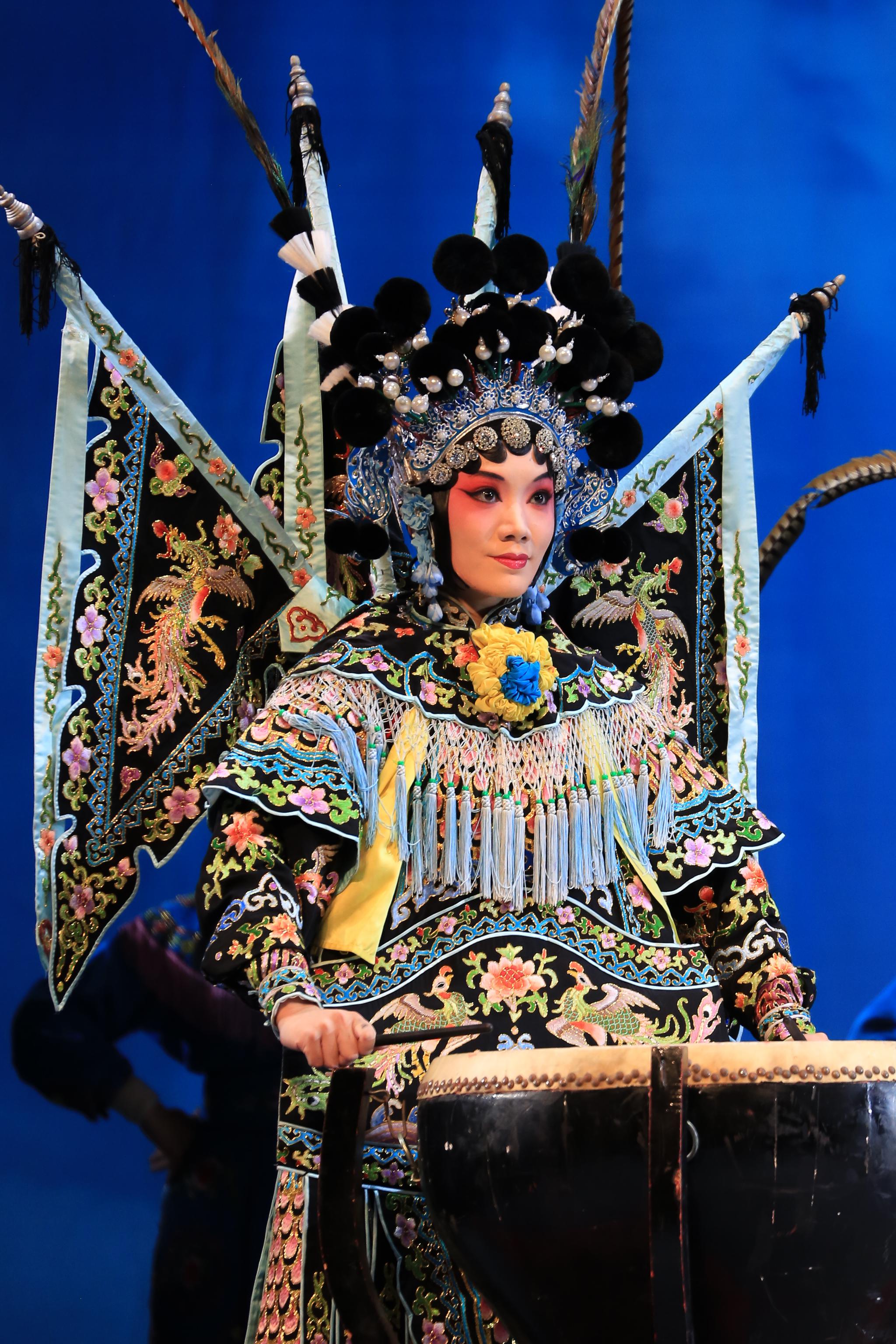 扬剧百岁挂帅八一组杨七娘杨七郎之妻舞台特写扬剧研究所陈