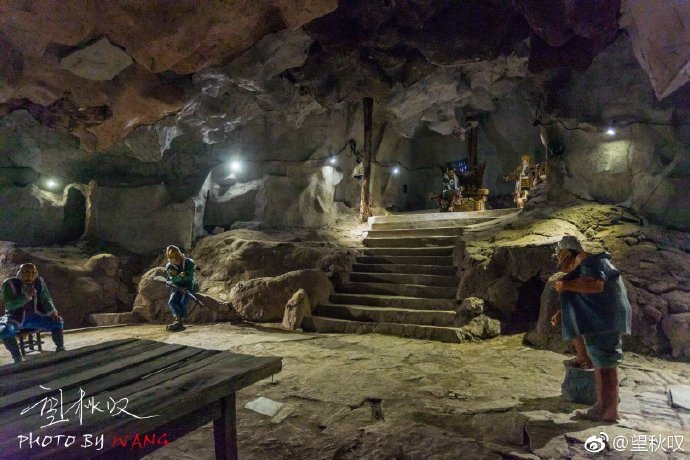 威虎山影视城,座山雕三爷的地盘,夹皮沟子和威虎厅一个字,行走在电影