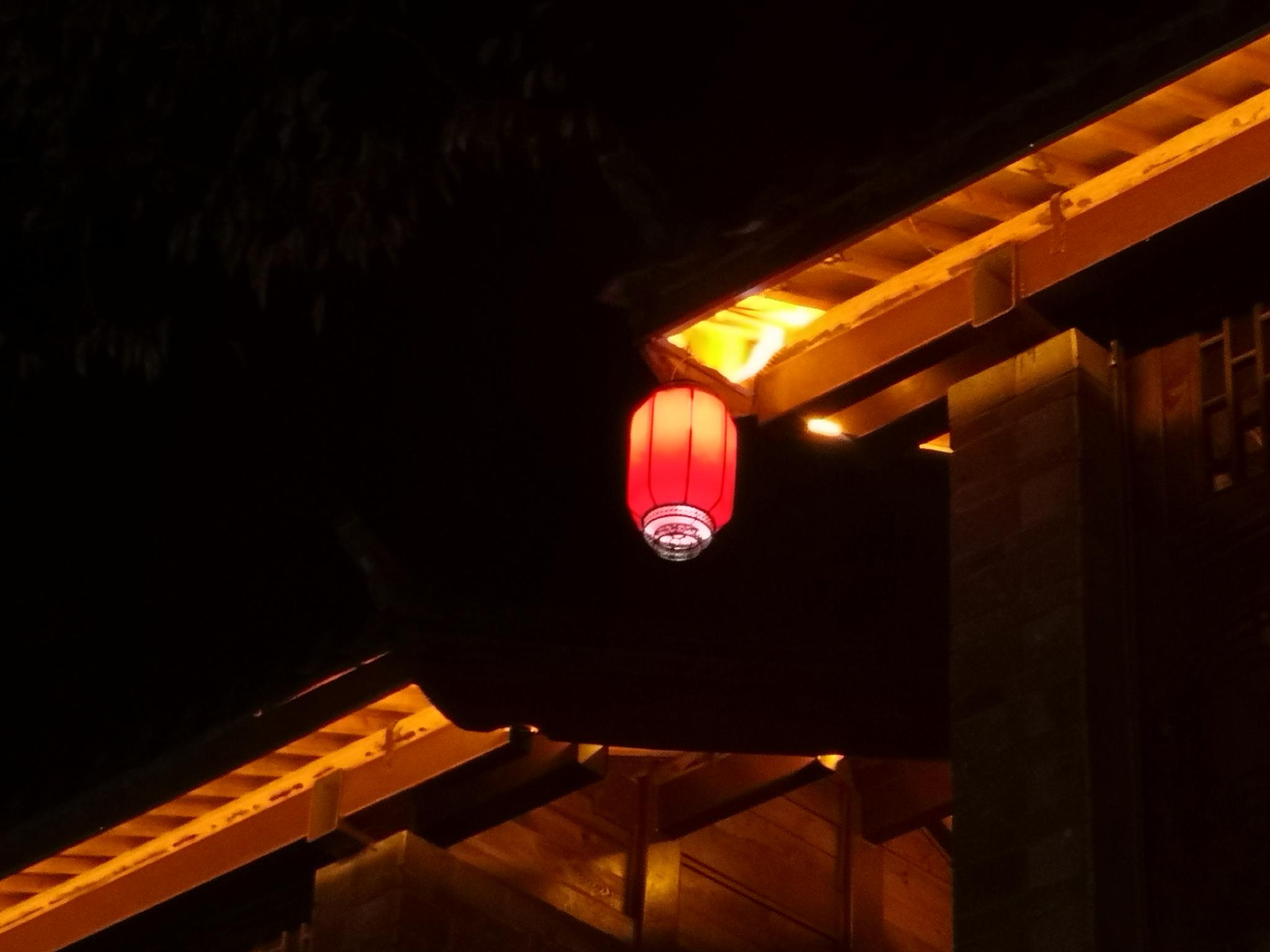 华灯初上的夜晚,灯火与星光璀璨的月夜下,如此美的夜空|月夜|灯火|夜空_新浪新闻