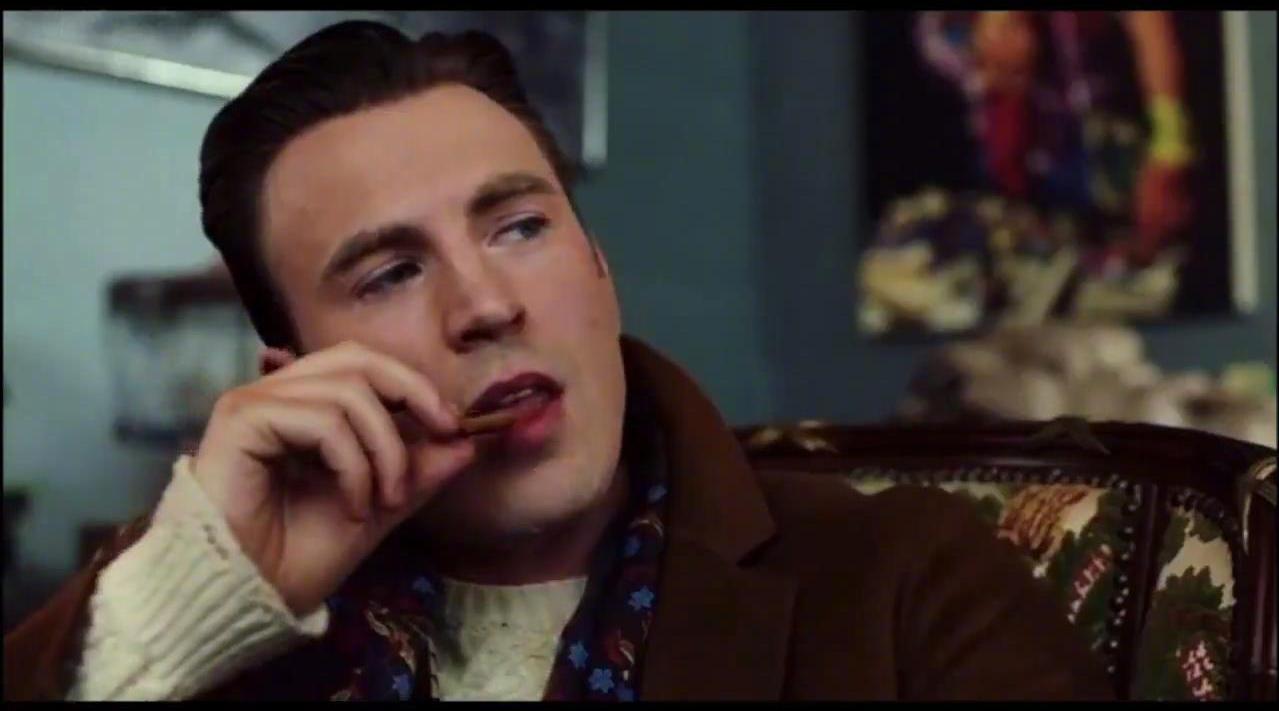 看推上影迷讨论 在《利刃出鞘》中饰演的兰森少爷