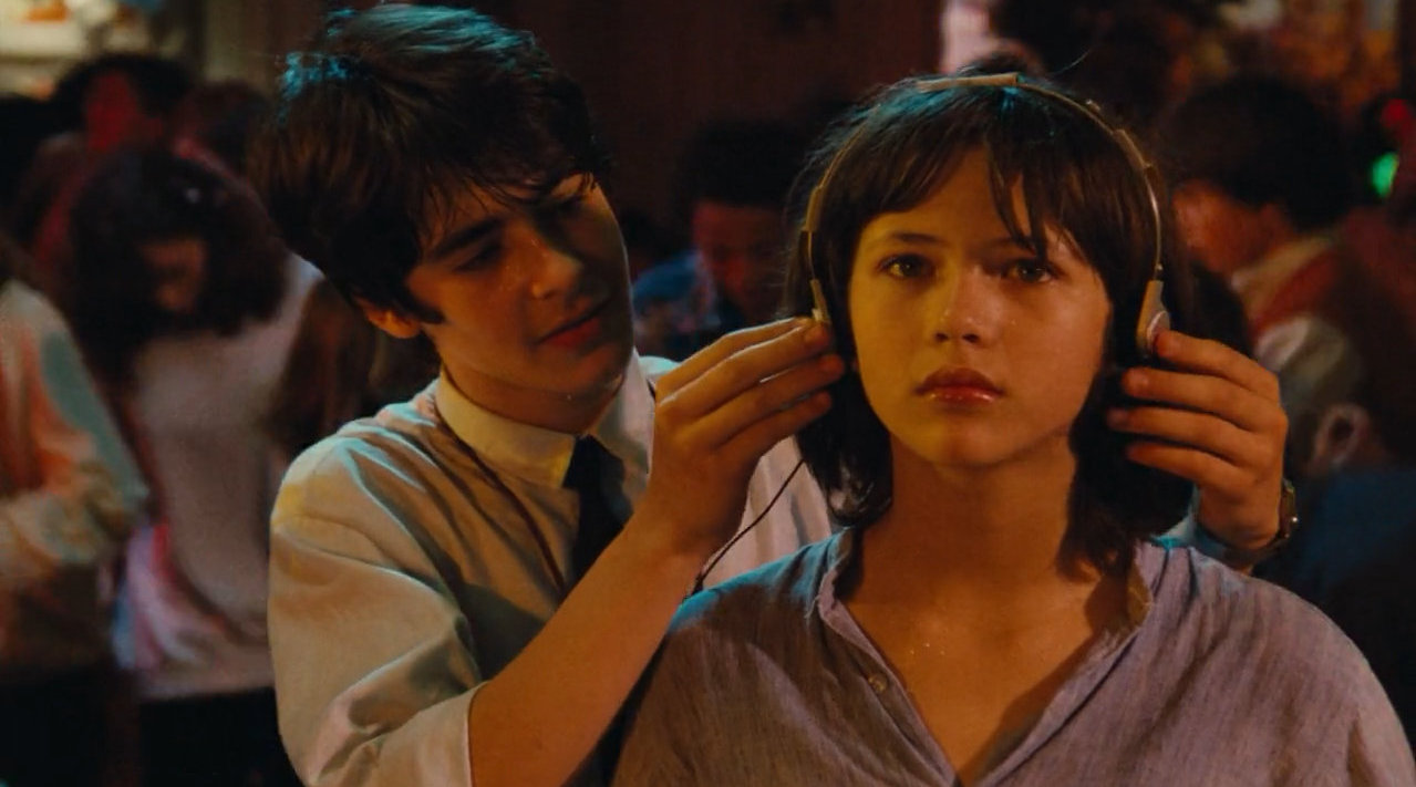 《初吻》,颜值巅峰的青春片.清新脱俗,不可方物