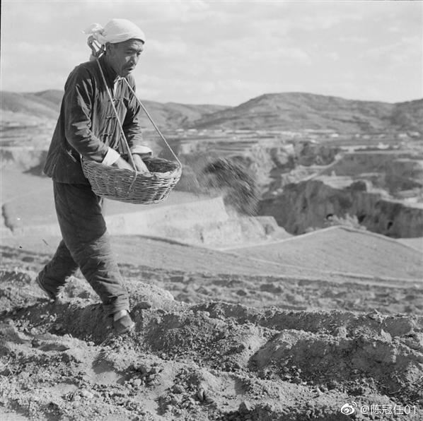 陈永贵,一个典型的庄稼汉